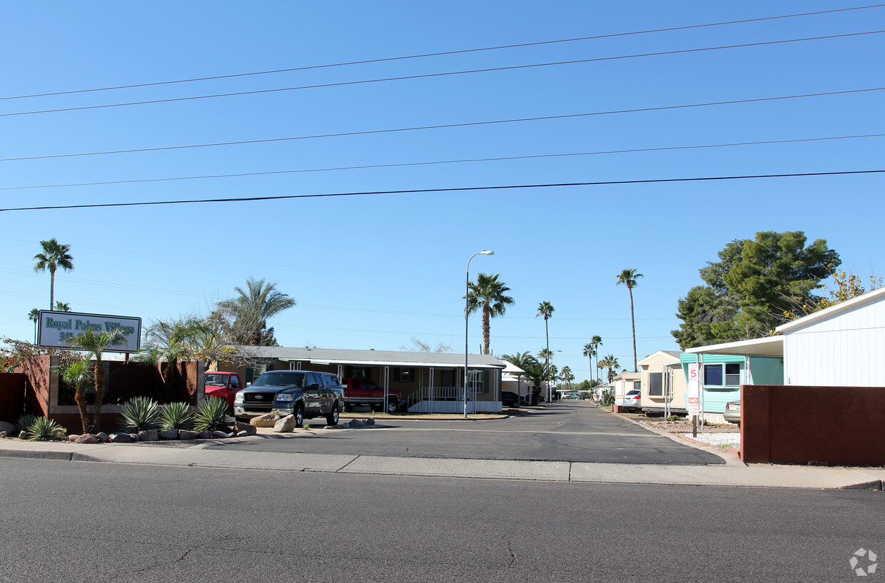 Building Photo - Royal Palms Village