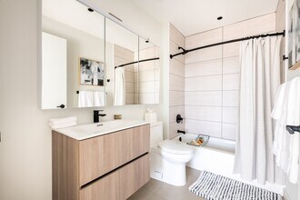 Interior Photo - 18 Dock Apartments