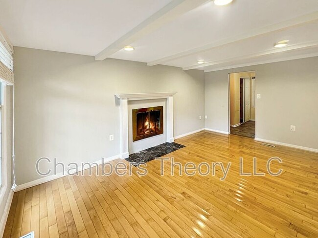 Building Photo - 2200 Jester Ct