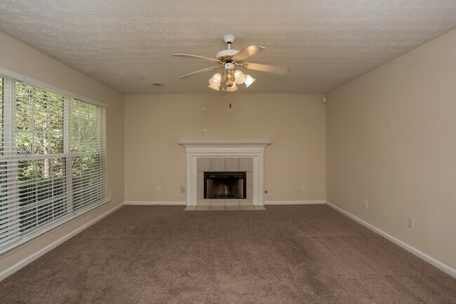 Foto del edificio - 3982 Laurel Bend Ct