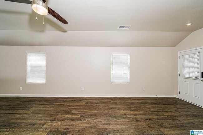 Building Photo - 832 Lora Ln
