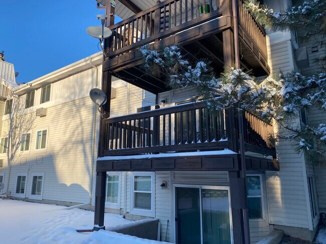 Foto del edificio - 17493 E Mansfield Ave