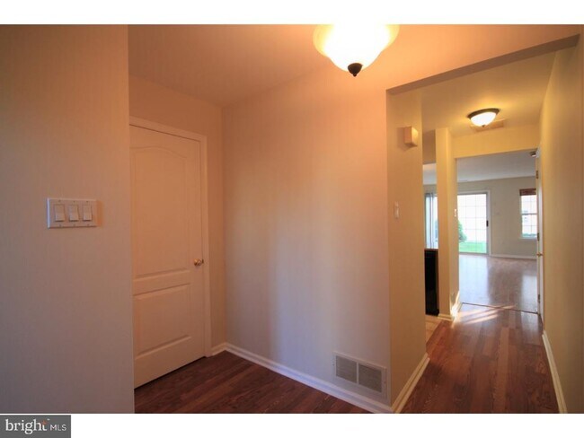 Foto del edificio - 3700 Harvard Dr