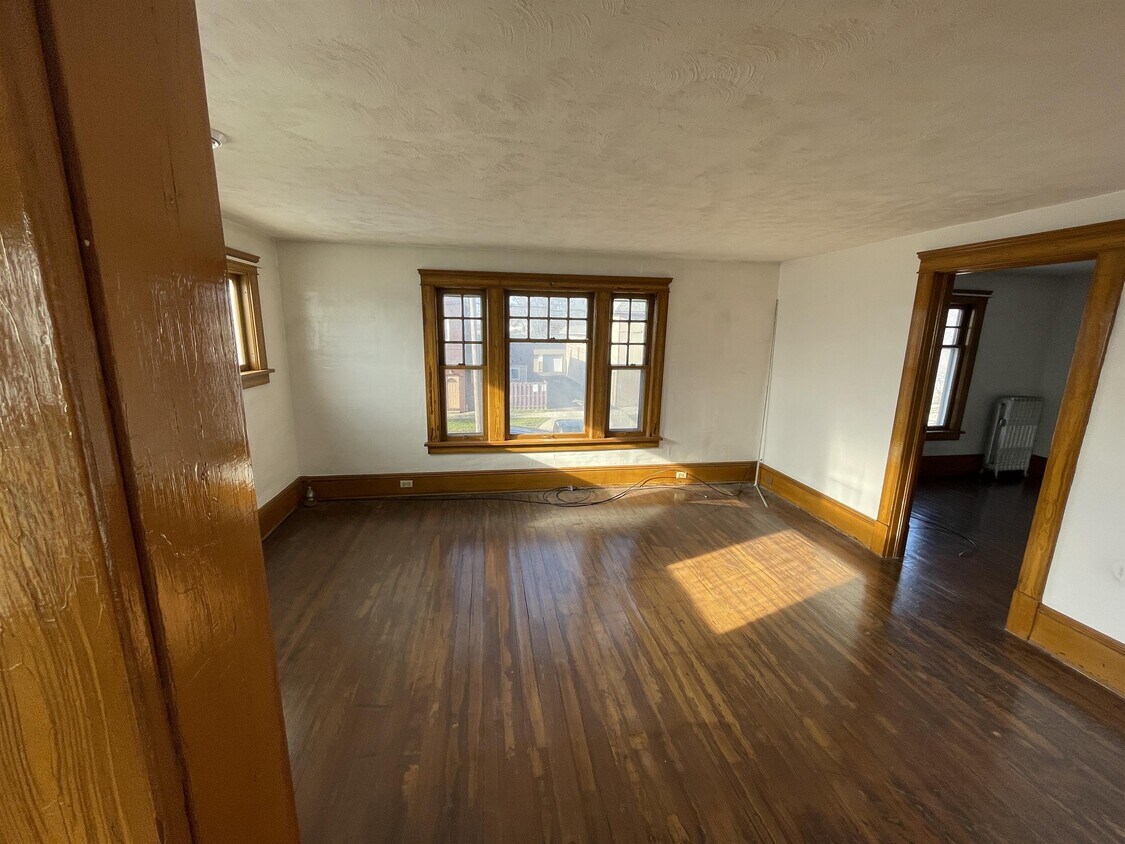 534 Eagle St, Fairport Harbor, OH 44077 Townhome Rentals in Fairport