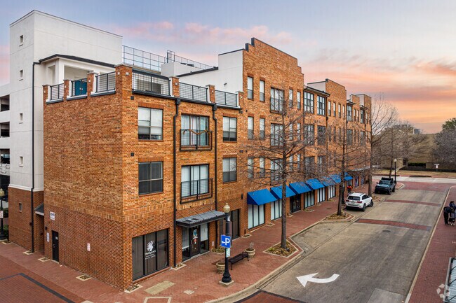 Foto del edificio - The Link at Plano