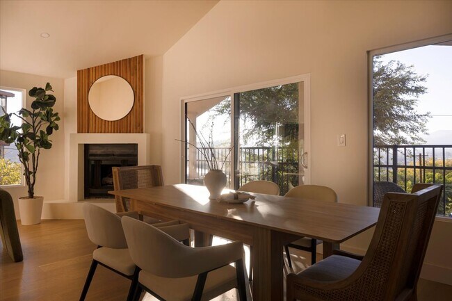 Foto del edificio - 1930 Kemper St