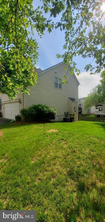 Foto del edificio - 820 Saddleback Pl NE