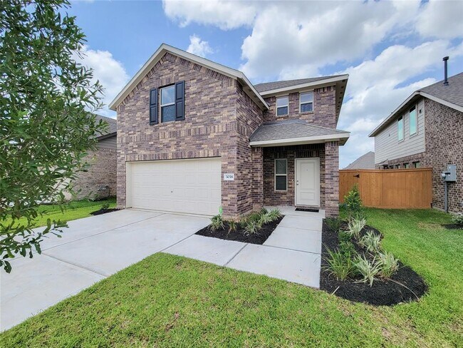 Building Photo - 3038 Pensacola Dr