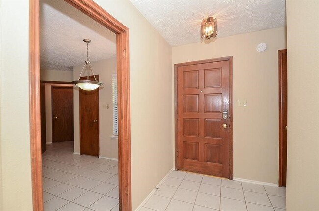 Foto del edificio - 1319 Silver Morning Dr
