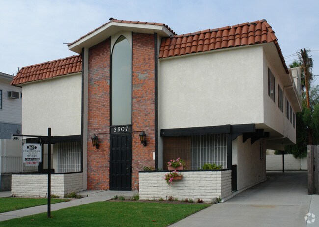 Building Photo - 3607 Clarington Ave