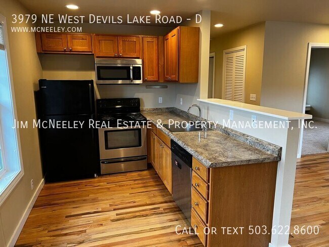 Building Photo - 3979 NE West Devils Lake Rd