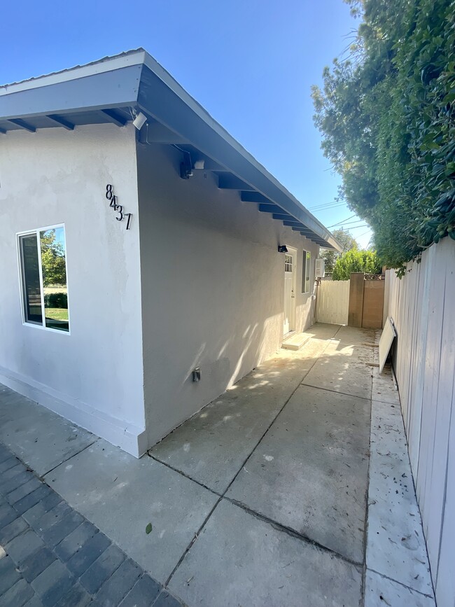 Building Photo - 8437 Nevada Ave