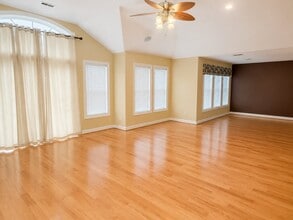 Building Photo - 109 W Tateway Rd