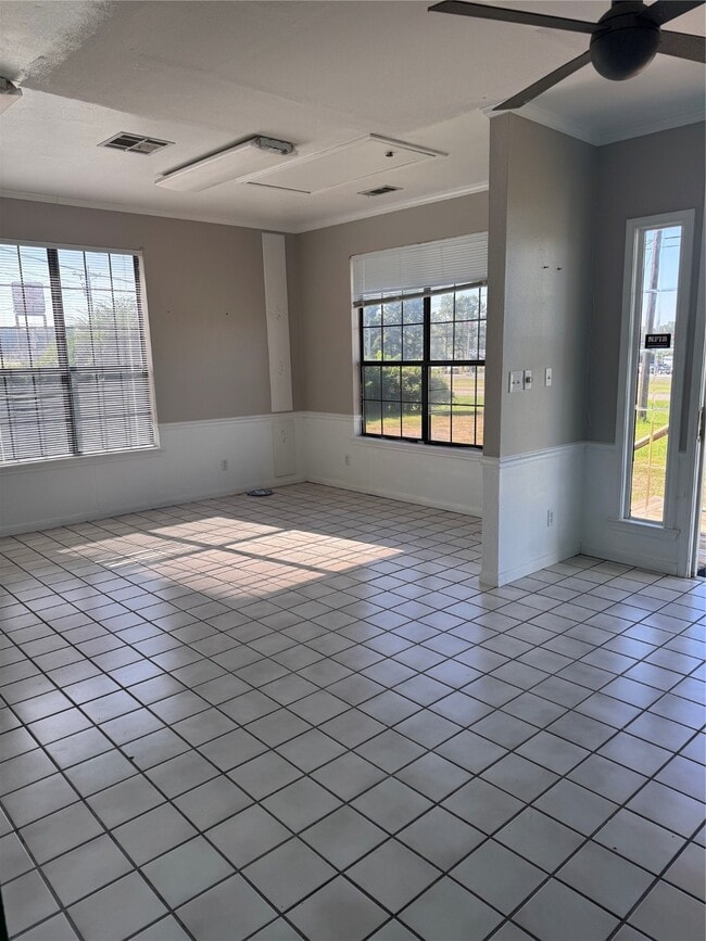 Building Photo - 3576 US-190