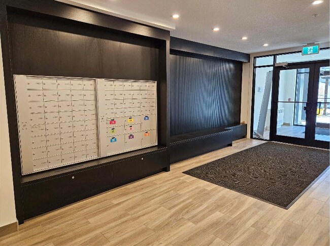 Photo du bâtiment - Come enjoy the quality, charm and elegance that define this Seton residence.