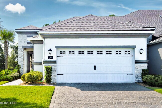 Foto del edificio - 30 Longridge Ln