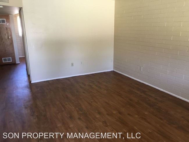 Building Photo - 8908 S Nogales Hwy