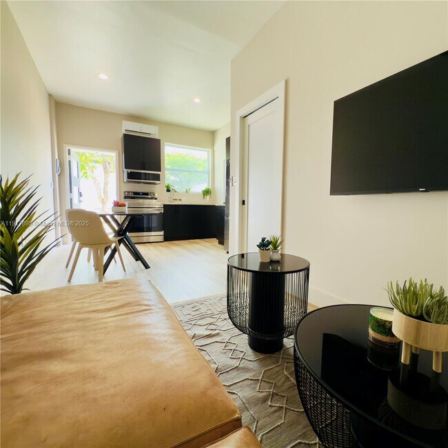 Foto del edificio - 220 NW 126th St