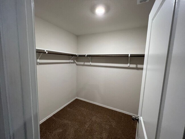 Foto del edificio - Riverside