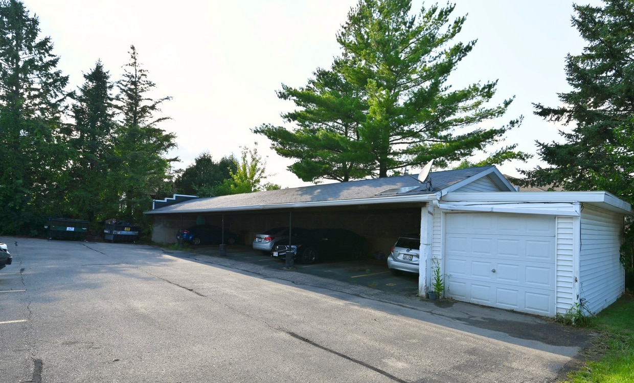 Building Photo - Guilford Apartments