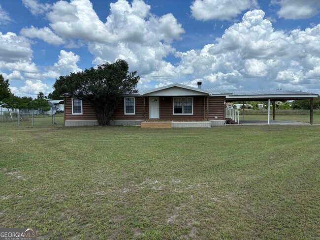 Foto del edificio - 266 Spring Lake Dr