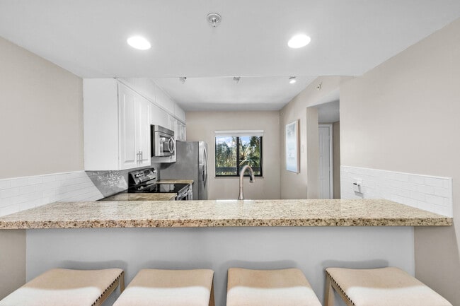 Building Photo - 1501 Marina Isle Way