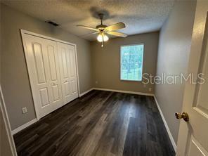 Foto del edificio - 713 Sandy Ct