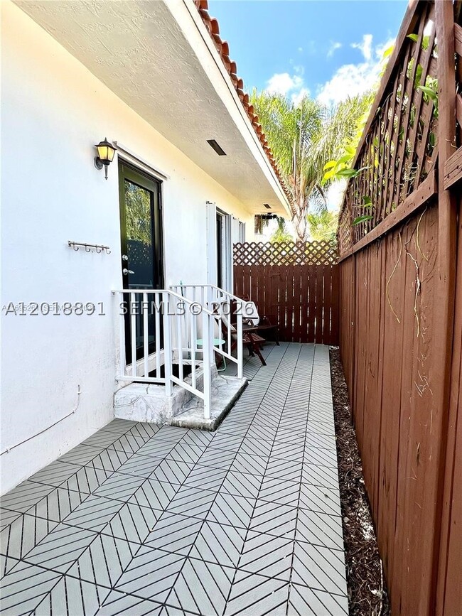 Foto del edificio - 1100 SW 88th Ave