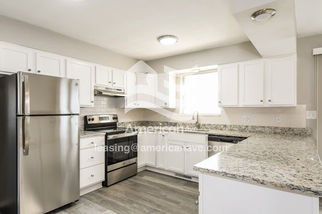 Foto del edificio - 630 W Adams St