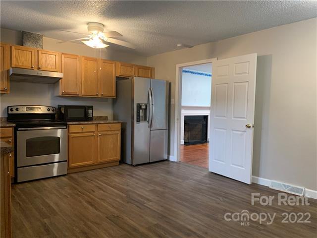Foto del edificio - 6914 Wilson Grove Rd