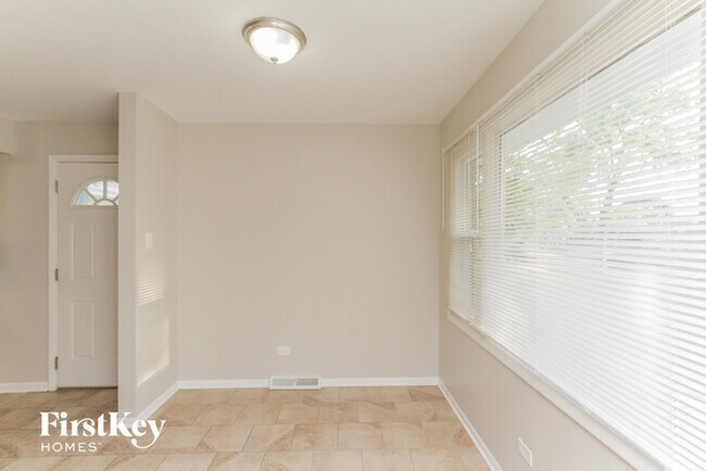 Foto del edificio - 17053 Grant St
