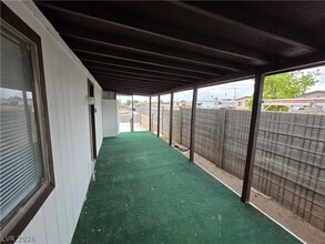 Building Photo - 1121 Pawnee Ln