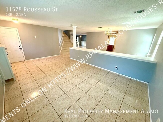 Foto del edificio - 11578 Rousseau St