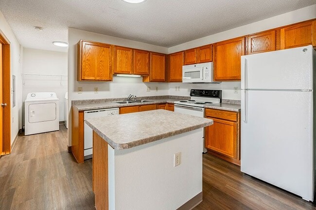 Foto del edificio - THE HIGHLANDS