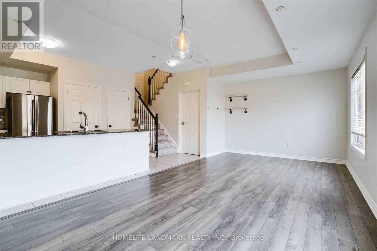 Photo principale - 2420-2420 Baronwood Dr