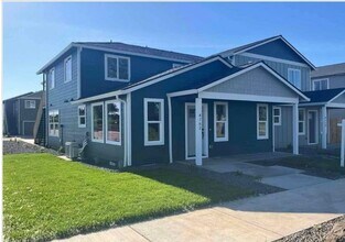 Building Photo - 4762 Gebhard Rd