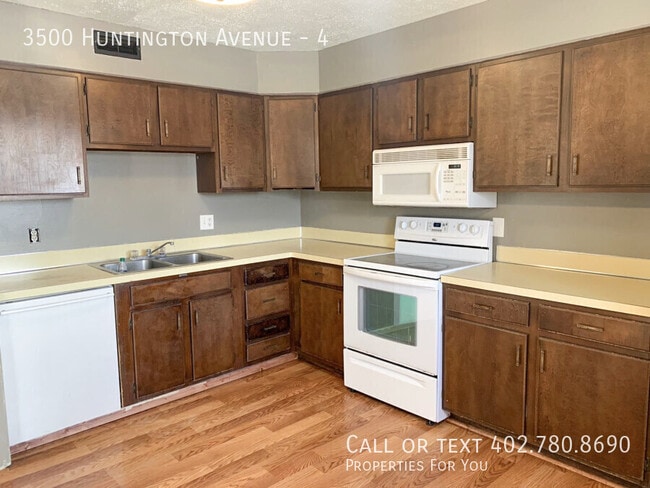 Building Photo - 3500 Huntington Ave