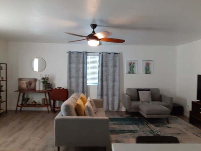 Building Photo - 748 E Joan D Arc Ave