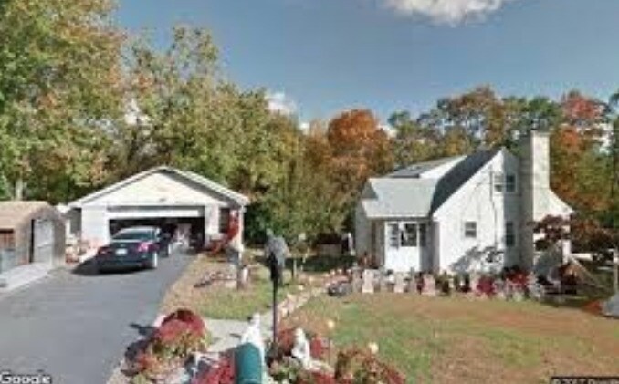 Primary Photo - 16 Luigi Rd