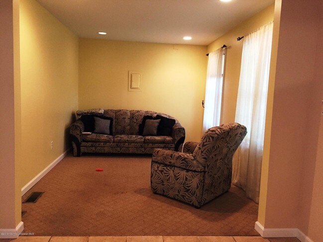 Foto del edificio - 523 Texas Rd