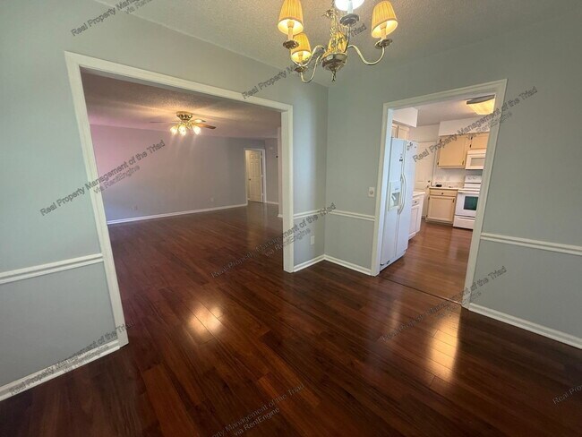 Foto del edificio - 1903 Kildare Woods Dr