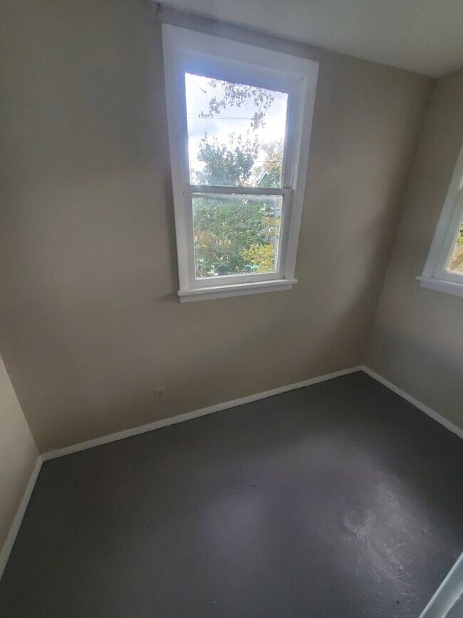 Foto del edificio - Charming 3-Bedroom Property in Prime Location (SECTION 8 VOUCHERS ACCEPTED)