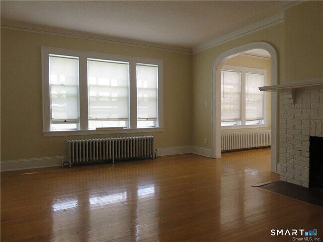 Foto del edificio - 139 Ardmore Rd