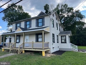 Building Photo - 924 Bethlehem Pike