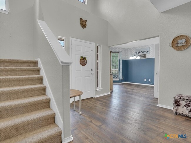 Building Photo - 1775 Jasons N Ct