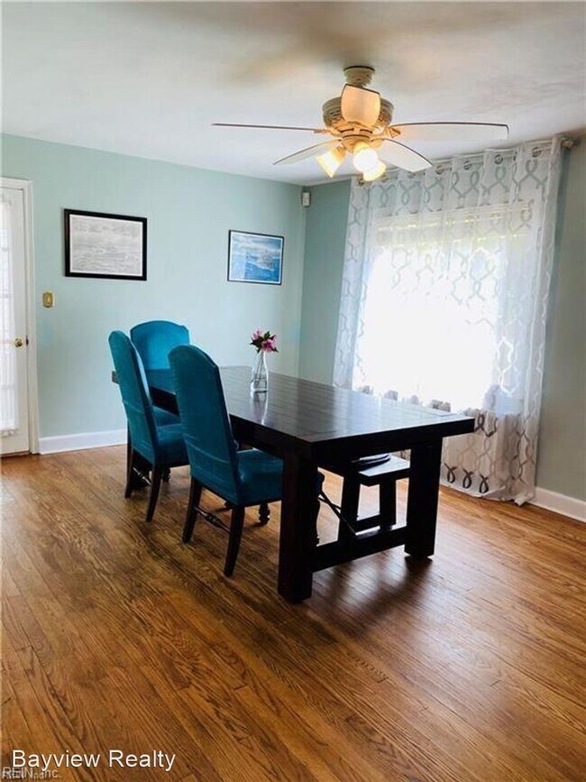 Building Photo - 7 br, 5 bath House - 1638 E. Bayview Blvd.