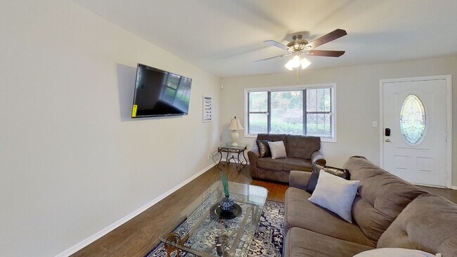 Building Photo - 184 Hermer Cir NW
