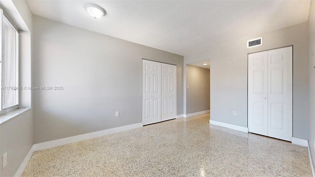 Foto del edificio - 426 NW 13th Ave