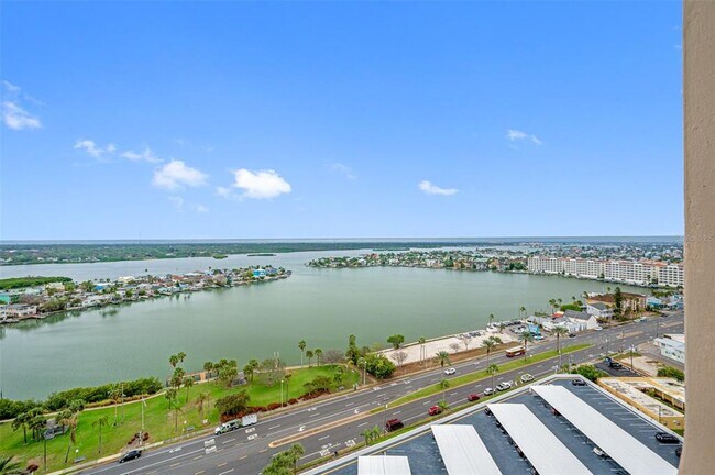 Foto del edificio - 17920 Gulf Blvd