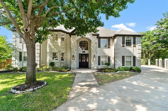 Building Photo - 621 Somerset Dr